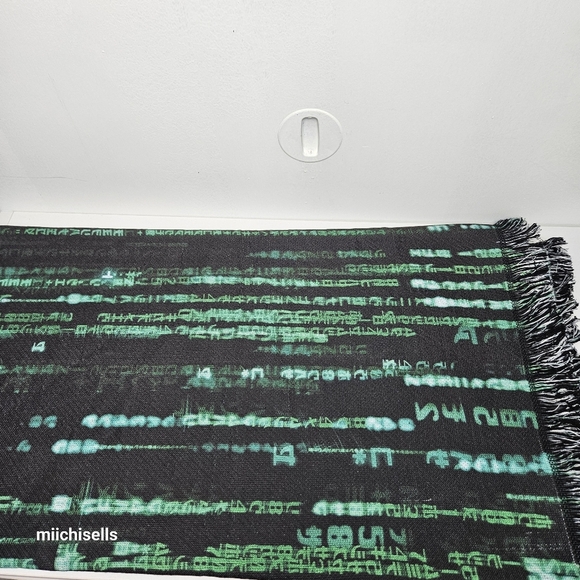 The Matrix Throw - Picture 6 of 9